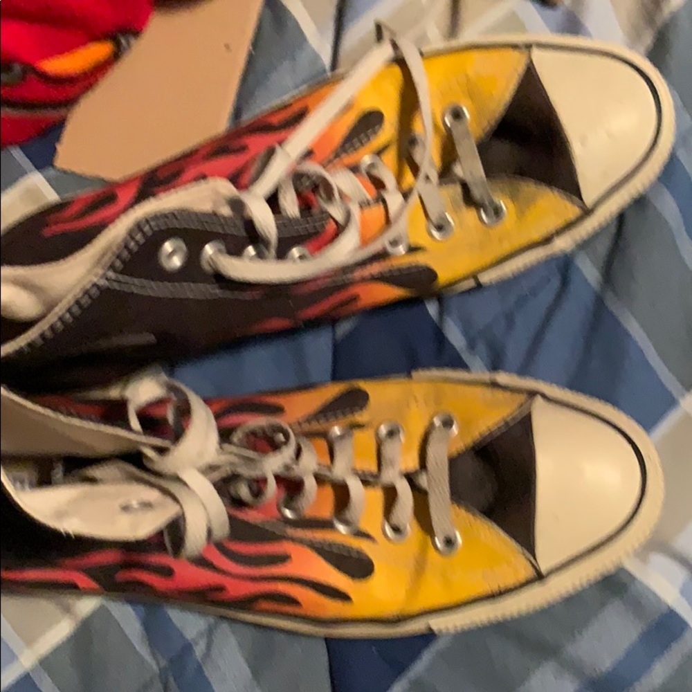 Converse